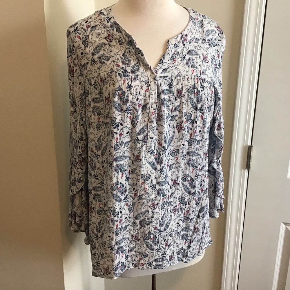 LC Lauren Conrad paisley pattern Henley top XL